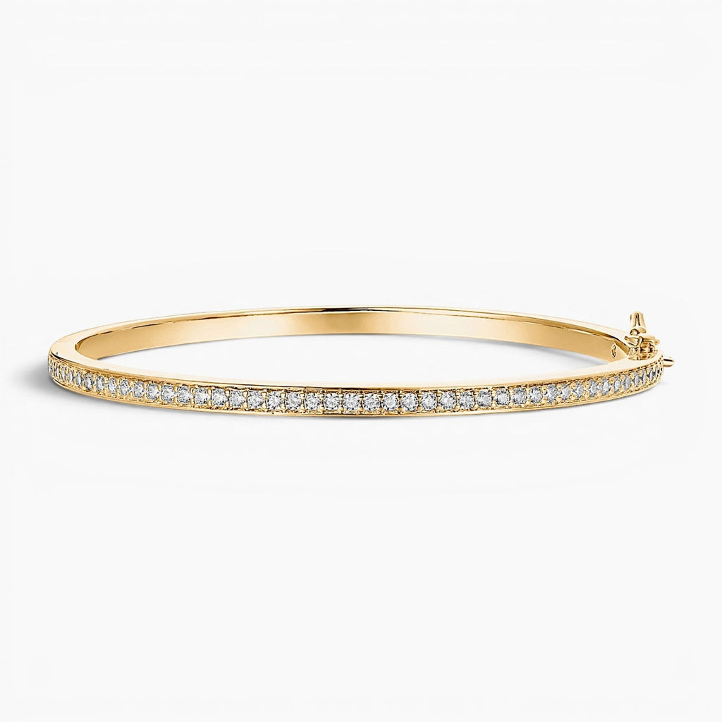 🎁 Sleek Stone Bangle Bracelet (100% off)