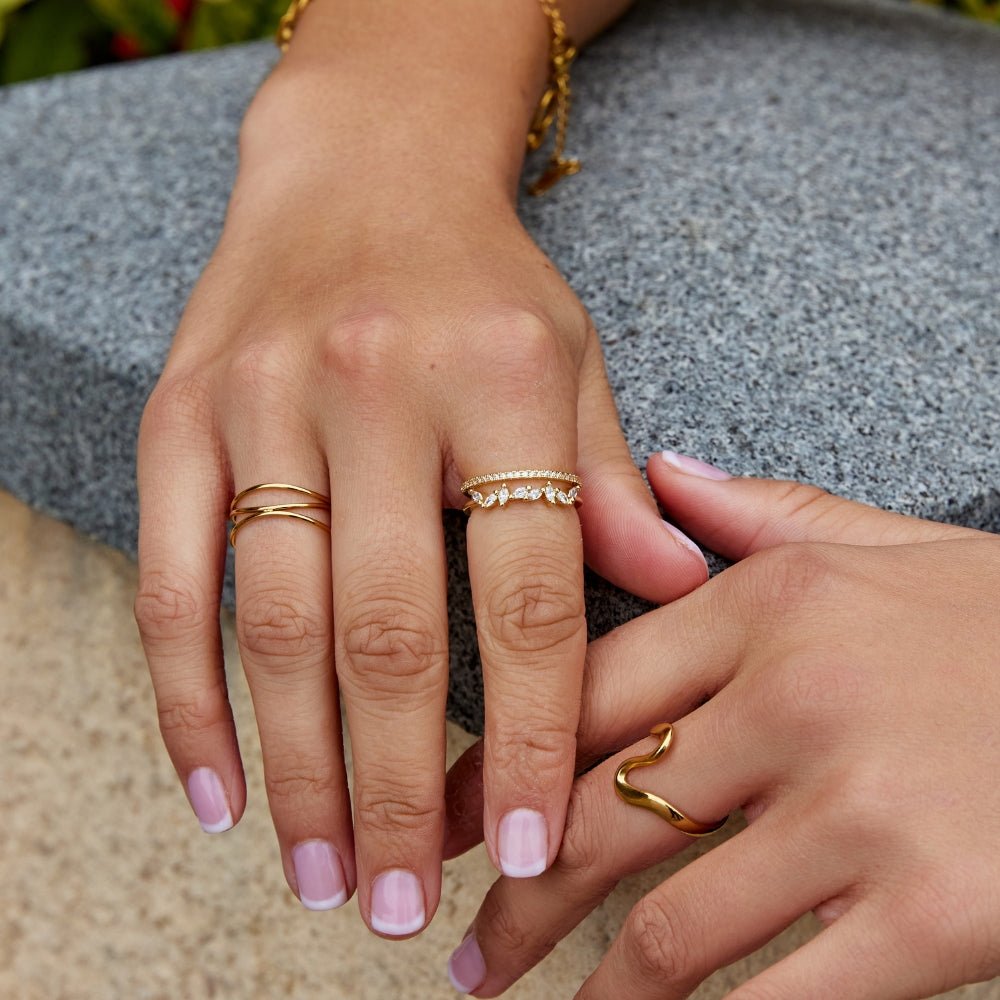 18K Gold Crystal Ring – Gift, Everyday Wear