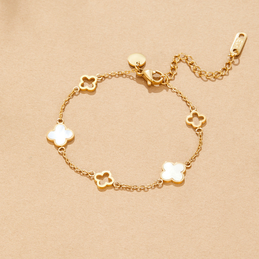 Clover Bracelet – Elegant Accessory, Perfect Gift