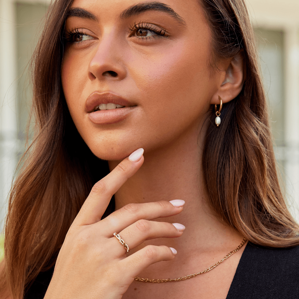 Freshwater Pearl Hoop Earrings – Elegant Accessory, Perfect Gift
