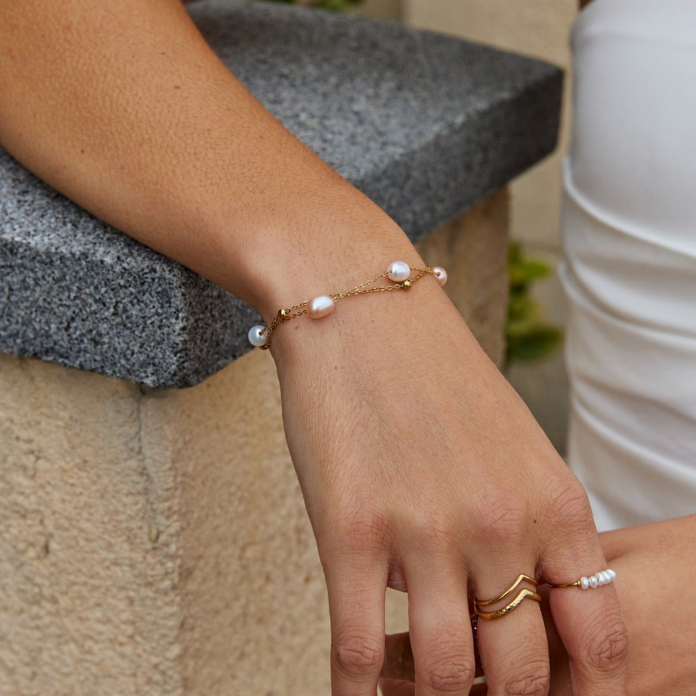 Freshwater Pearl Layered Bracelet – Elegant Accessory, Perfect Gift