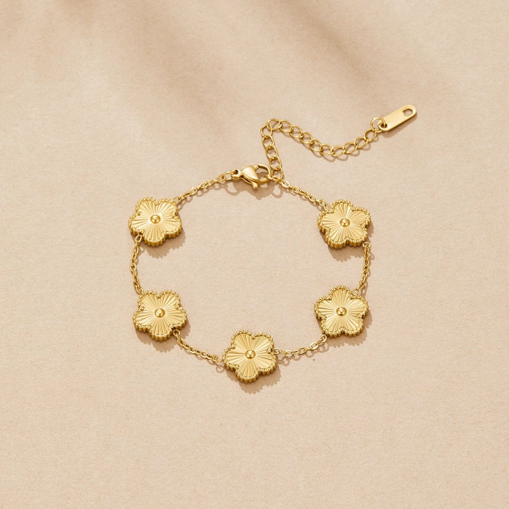 Gold Clover Bracelet – Gift, Everyday Wear