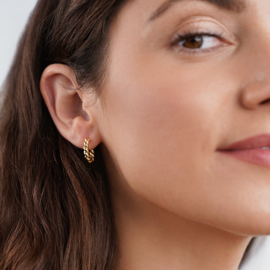 Gold Twist Earrings – Everyday Wear, Gift Idea