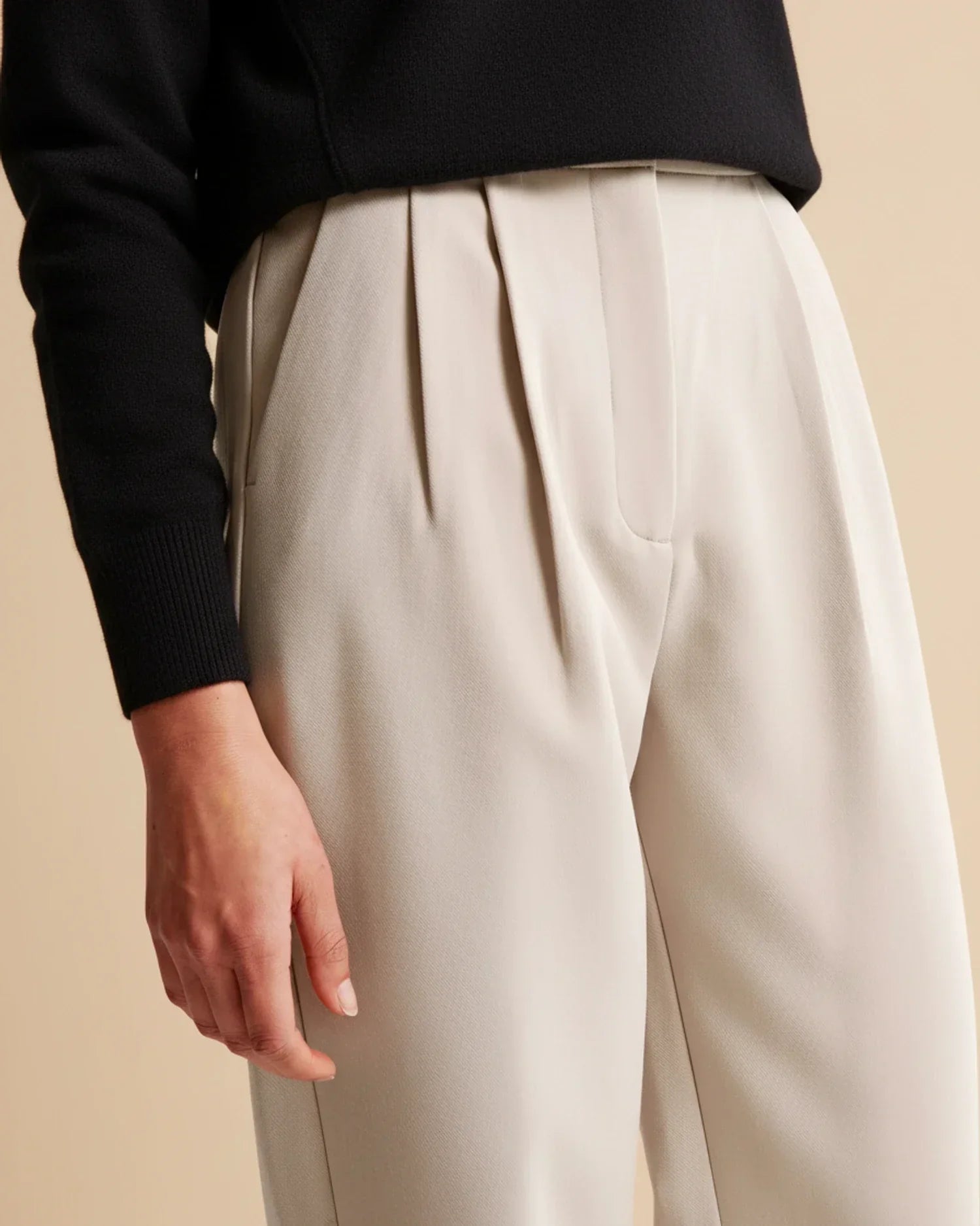 High Waist Pleated Trousers | Tailored Fit | Women's Formal Office Pants | Versatile for Casual and Professional Wear