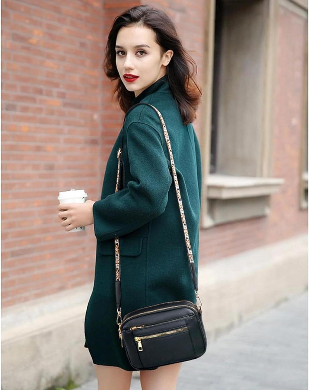 Leather Shoulder Bag - Elegant Design - Versatile Everyday Accessory for Daily Use - Functional and Stylish