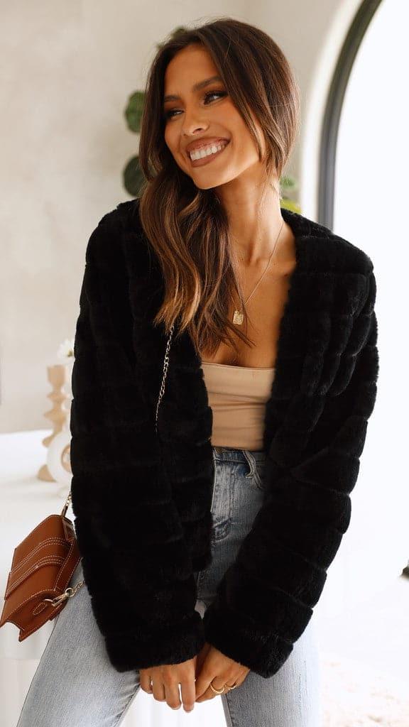 Women's Crop Jacket - Soft Fabric, Stylish Design for Casual Wear - Available in Multiple Colors
