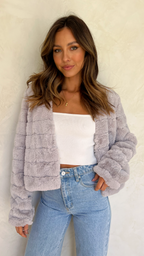 Women's Crop Jacket - Soft Fabric, Stylish Design for Casual Wear - Available in Multiple Colors