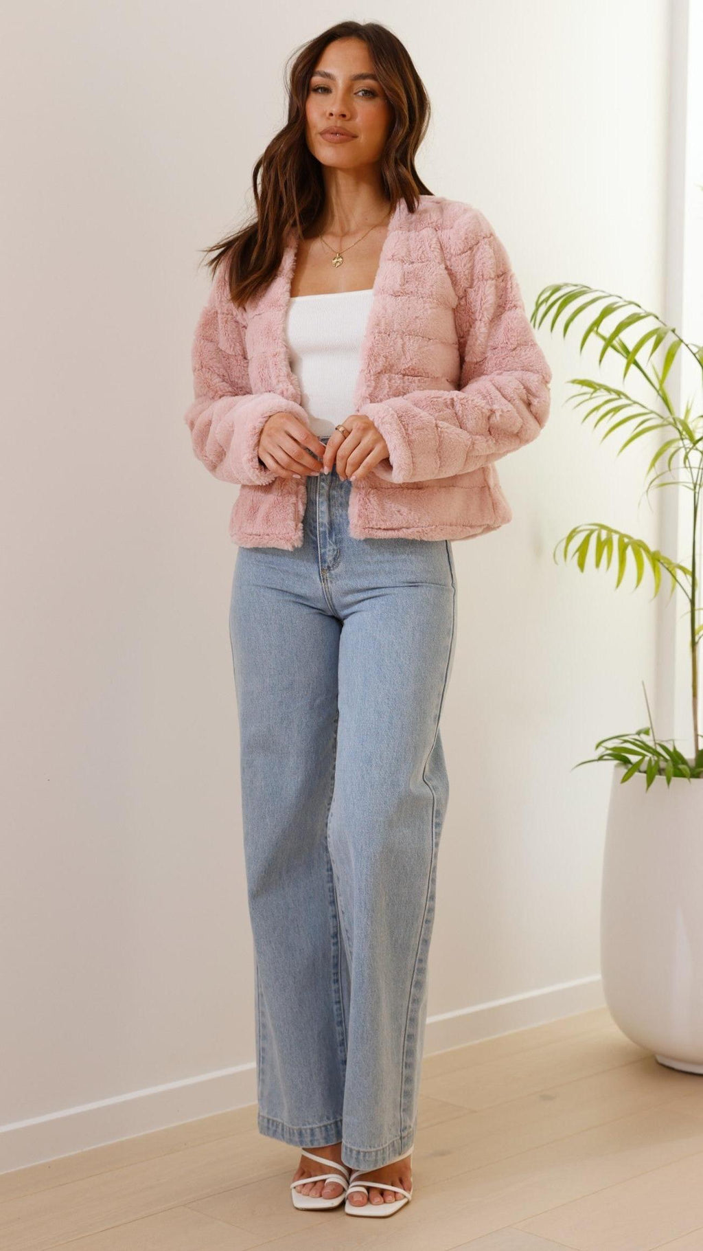 Women's Crop Jacket - Soft Fabric, Stylish Design for Casual Wear - Available in Multiple Colors
