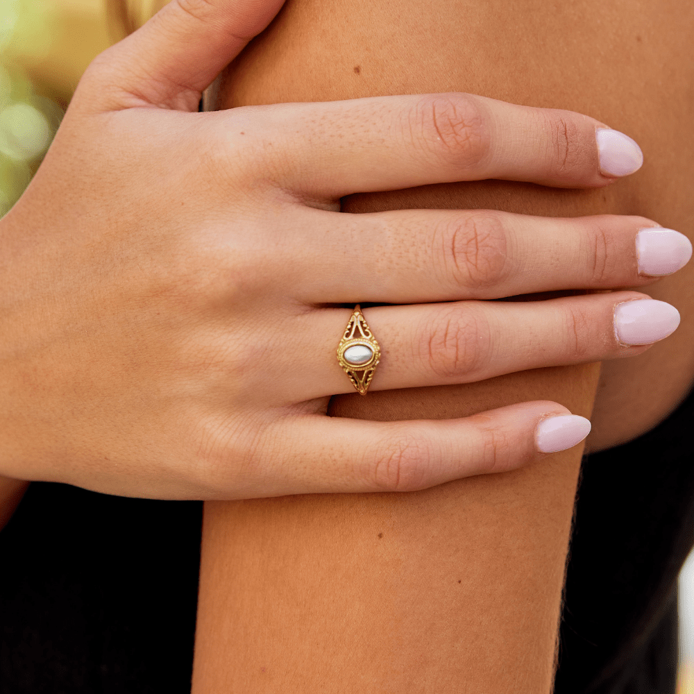 Vintage Pearl Ring – Elegant Jewelry for Special Occasions, Gifts