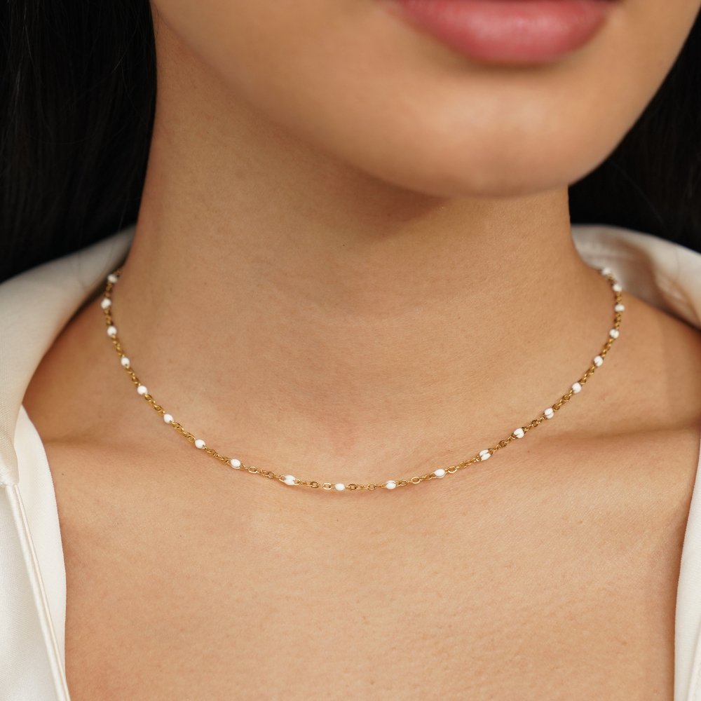 Weißes Perlenhalsband – Alltag, Geschenk
