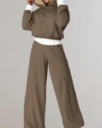 Women's Casual Two-Piece Tracksuit - Comfortable Fit for Everyday Wear