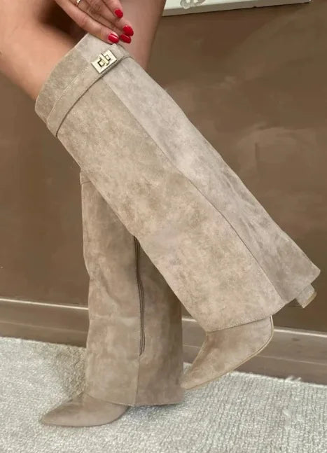Women's Leather Thigh-High Boots with Buckle Detail for Fashionable Outfits and Stylish Footwear