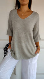 Women's V-Neck Pullover Top - Soft Fabric - Casual Everyday Wear - Versatile Design for Comfort and Style