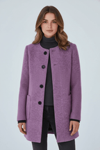 Women's Wool-Blend Overcoat for Cold Weather Fashion and Warmth