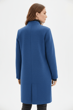 Women's Wool-Blend Overcoat for Cold Weather Fashion and Warmth