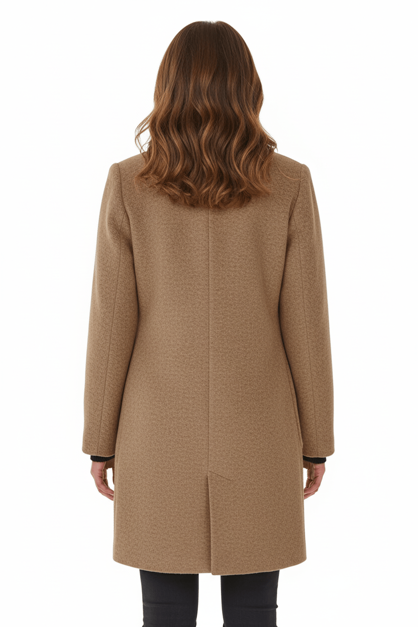 Women's Wool-Blend Overcoat for Cold Weather Fashion and Warmth