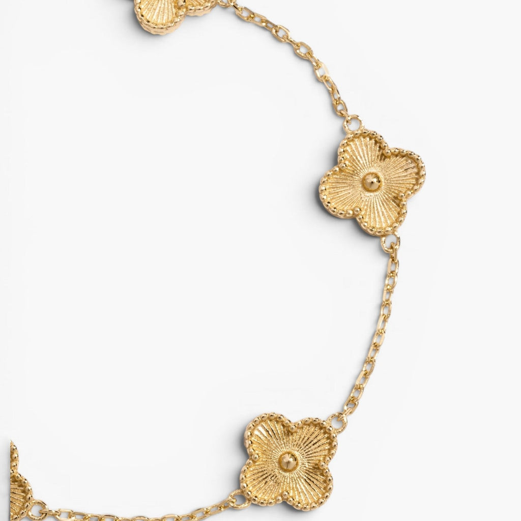 Detailed Lucky Clover Bracelet